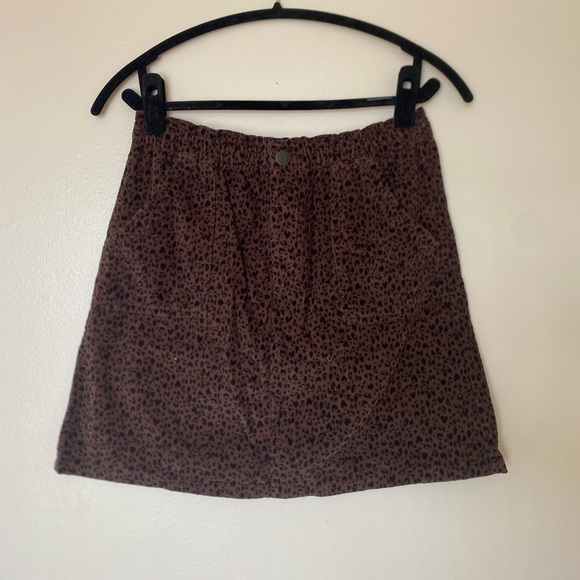Dresses & Skirts - Old Navy’ leopard print skirt :)